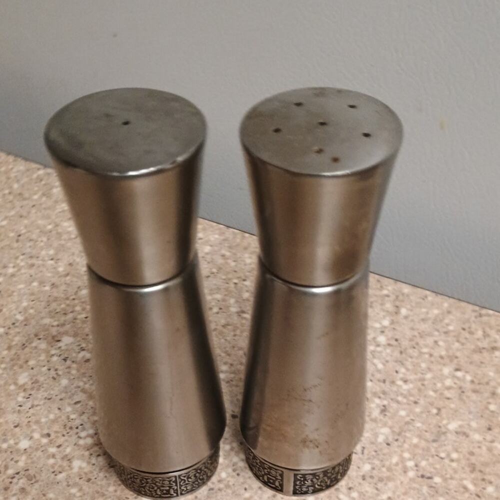 Preowned Vintage Wiltshire Stainless Steel Salt / Pepper Shakers - 5 1/2 " H